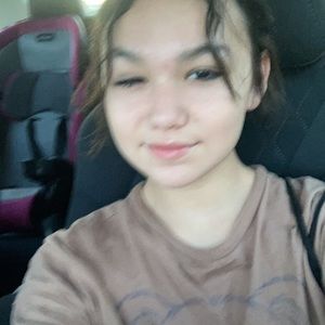 Meet your Posher, Alana